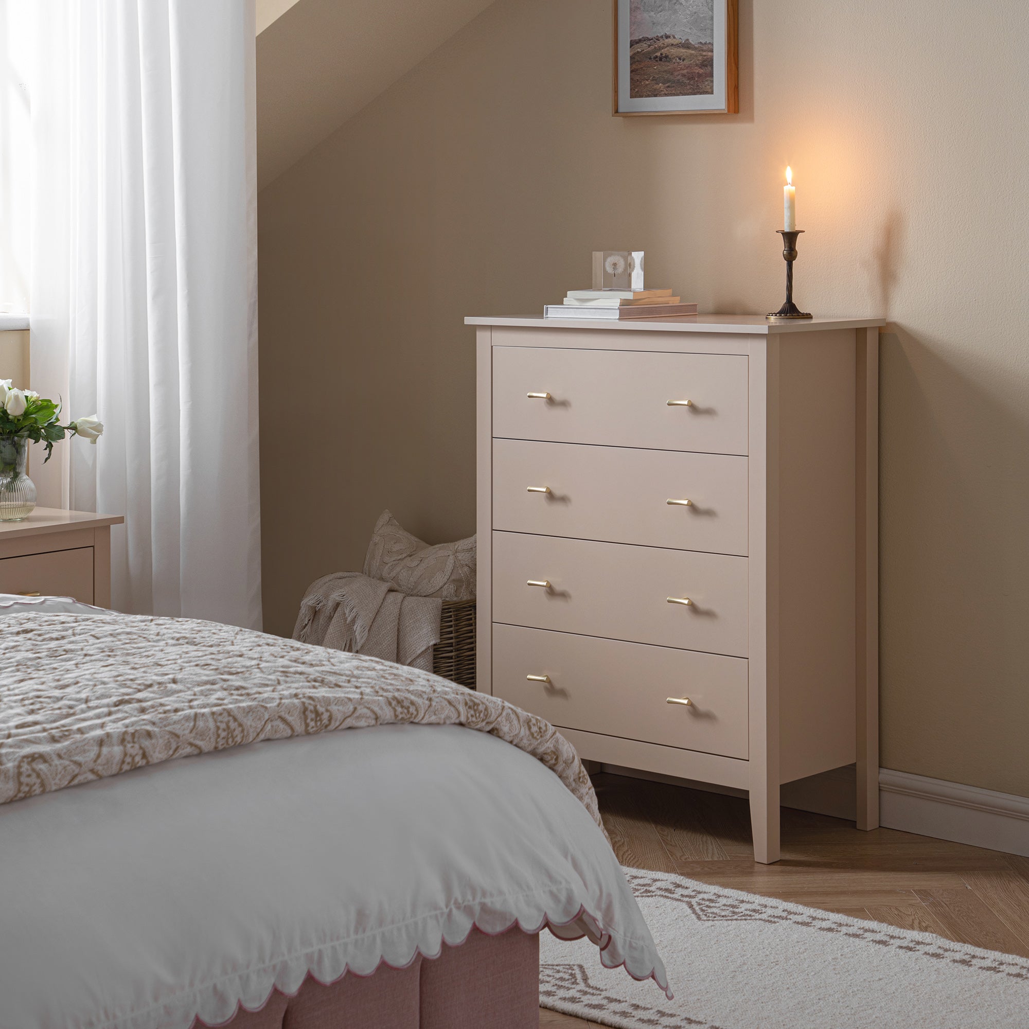 Oakham 4-Drawer Dresser, Nude Pink